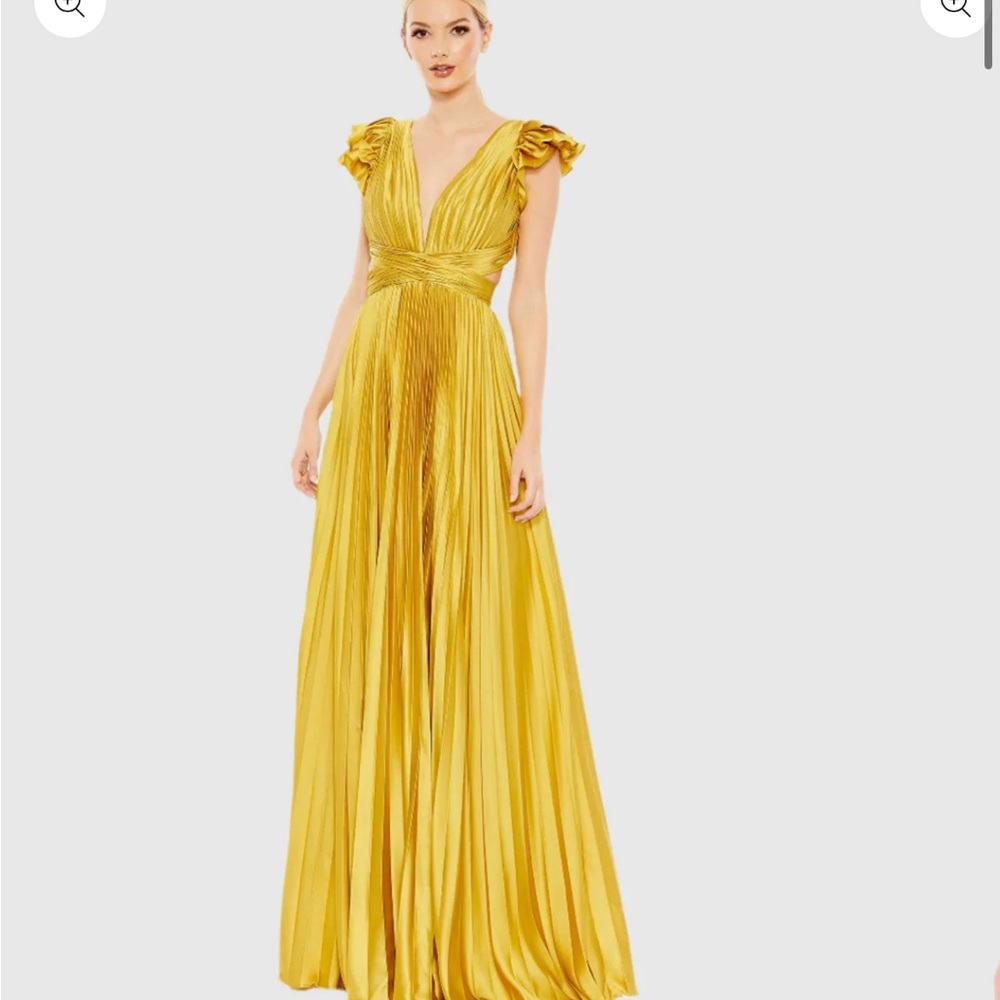 Mac Duggal Yellow Pleated Ruffled Cap Sleeve Cut Out Lace Up Gown